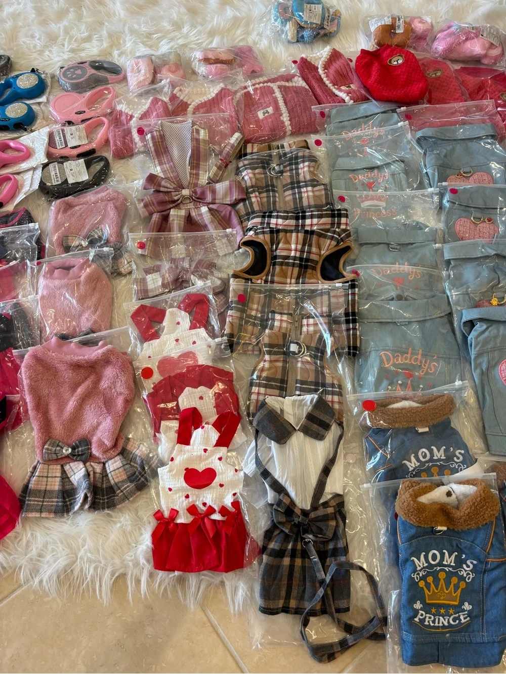 Assorted Small Pet Clothing Bundle - Make An Offer 89 Pieces. - Picture 4 of 7